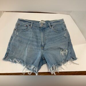 Abercrombie & Fitch Mom shorts high rise light wash distressed 31/12 4” inseam